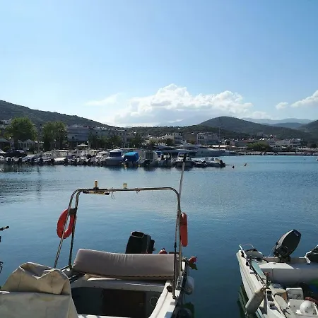Kyriaki 200m From The Sandy 度假居