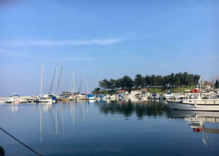 Kyriaki 200m From The Sandy