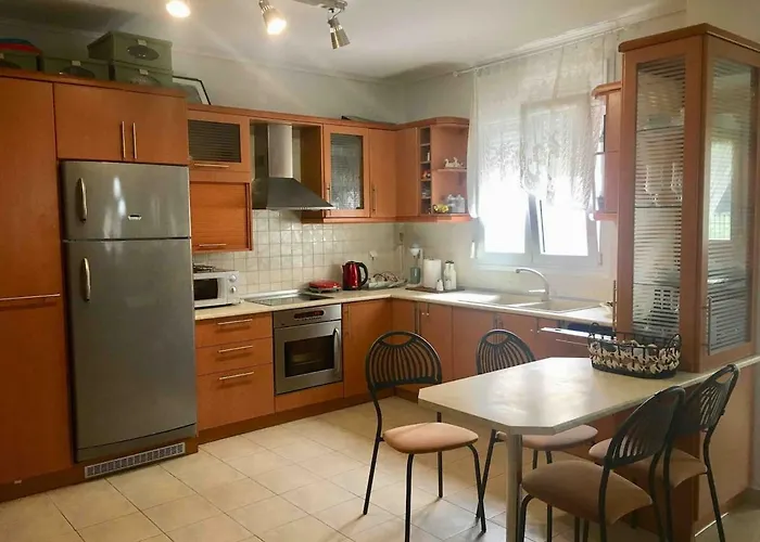 Kyriaki 200m From The Sandy